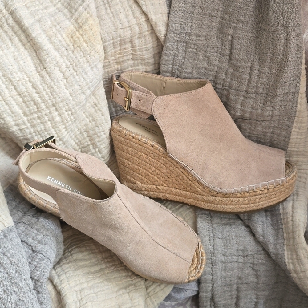 Kenneth Cole Odette Suede Platform Wedge Open Toe Espadrille Neutral Beige 7.5